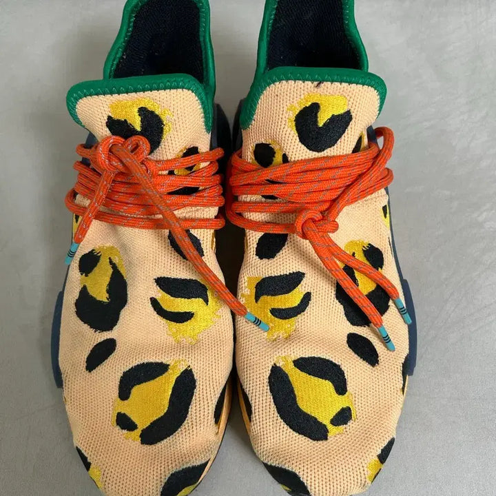 [BUNJANG] Adidas Pharrell Williams Human Leopard Sneakers / 아디다스 팔렐 윌리엄스 휴먼 레오파드 스니커즈