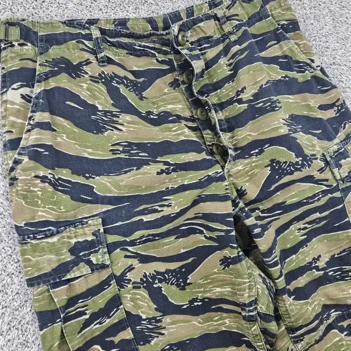 [BUNJANG] Propper Tiger Camo BDU Double Knee Cargo Pants (31" Estimated) / 프로퍼 타이거카모 카고 더블니 BDU 팬츠 (31"추정) / 11878