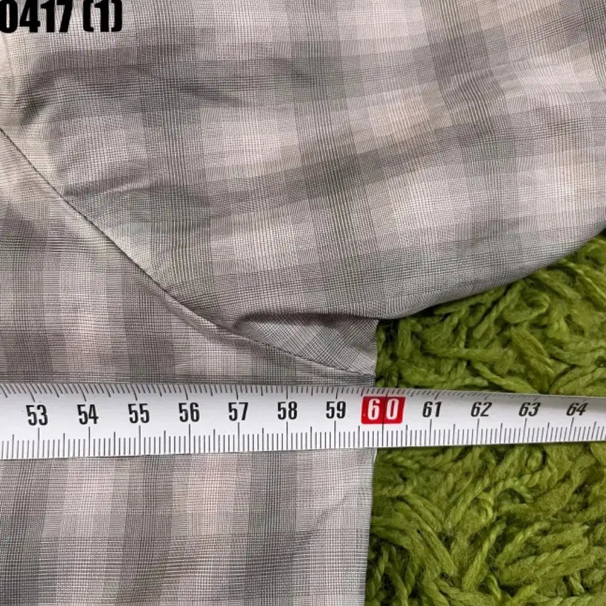 [SOLD OUT] 엄브로 체크 패턴 후드 바람막이
