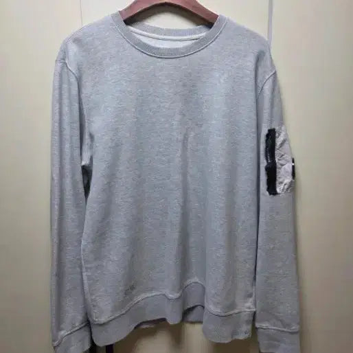 [BUNJANG] CP Company Man-to-Man / CP컴퍼니맨투맨