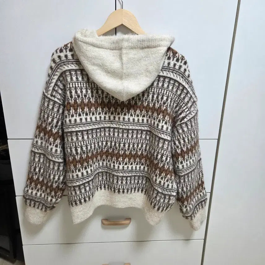 [SOLD OUT] (새상품) 베이지 니트 후드가디건