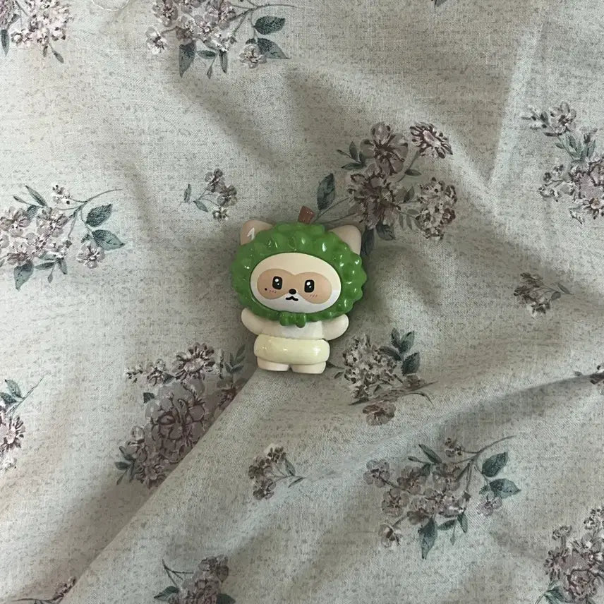 [BUNJANG] ZB1 Zhang Hao Durian Hanini Figure / 제베원 장하오 두리안 하니니 피규어 판매 제로니 제로베이스원
