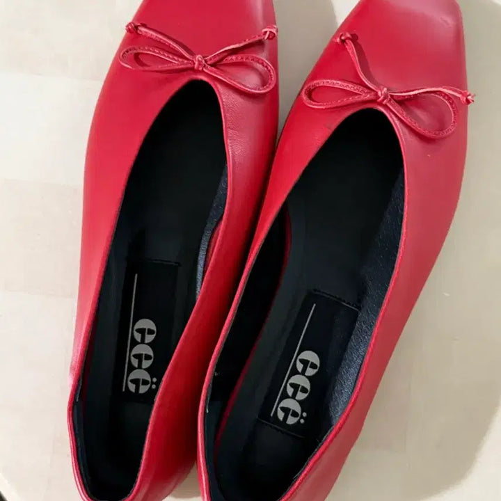 [SOLD OUT] 이이에 플랫슈즈, 240