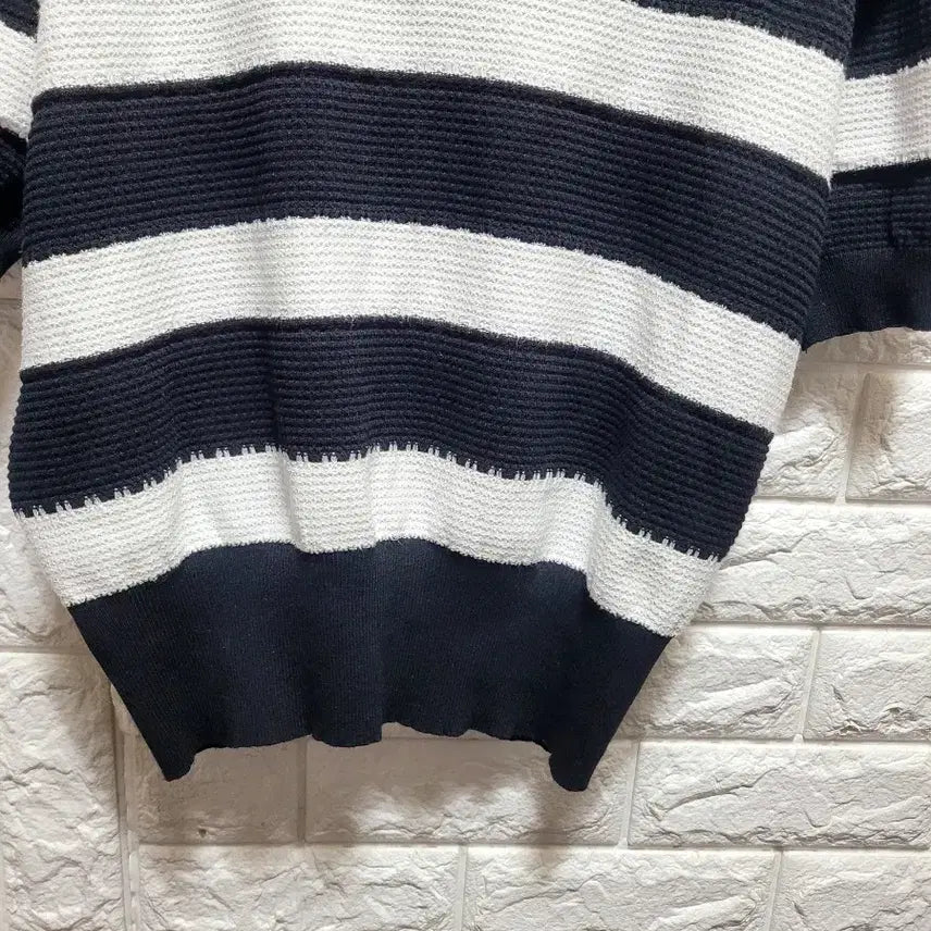 [SOLD OUT] 세라카라 니트셔츠