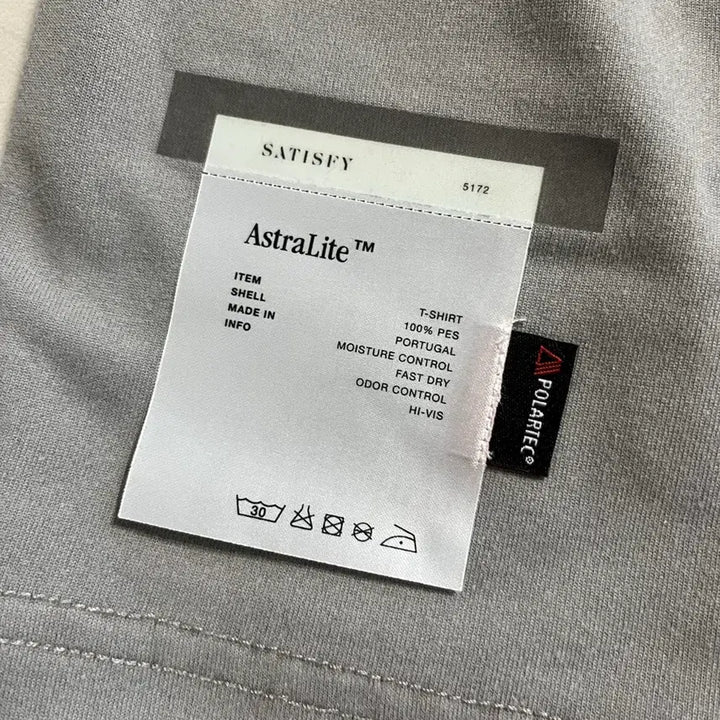 [SOLD OUT] [XL] Satisfy AstraLite 반팔