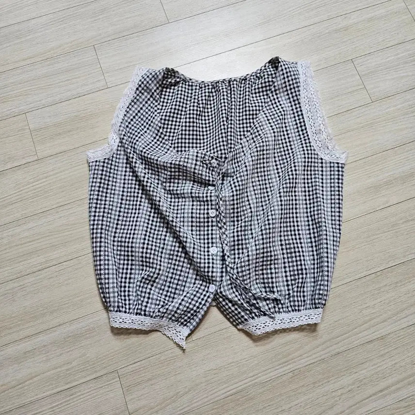 [SOLD OUT] (실착1회) 크롭 체크민소매 블랙화이트