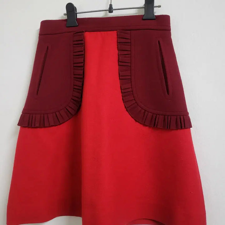 [SOLD OUT] 럭키슈에뜨 스커트 36