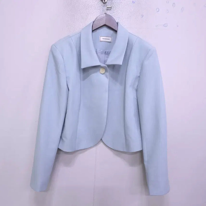 [SOLD OUT] 프롬비기닝) 거의새거 튤립 크롭 하늘색 자켓 -F