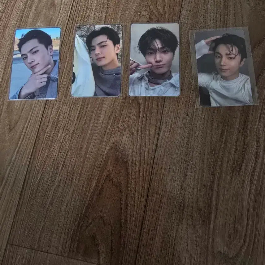 [SOLD OUT] 엔하이픈 제이 포토카드 4장 팝니다