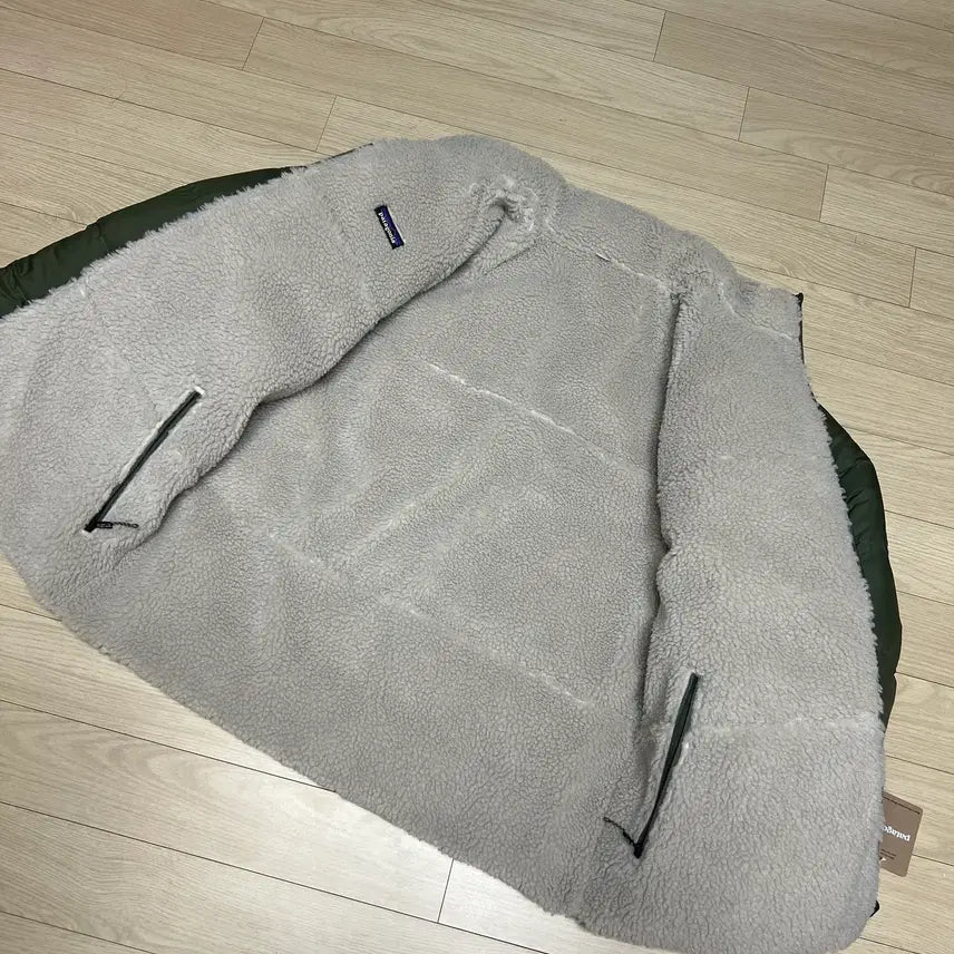 [BUNJANG] Patagonia Reversible Padded Jacket / [L] 파타고니아 리버서블 패딩
