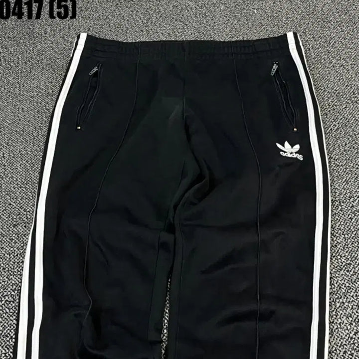 [BUNJANG] Adidas Three Stripes Training Pants Black / 아디다스 삼선 트레이닝 바지 블랙