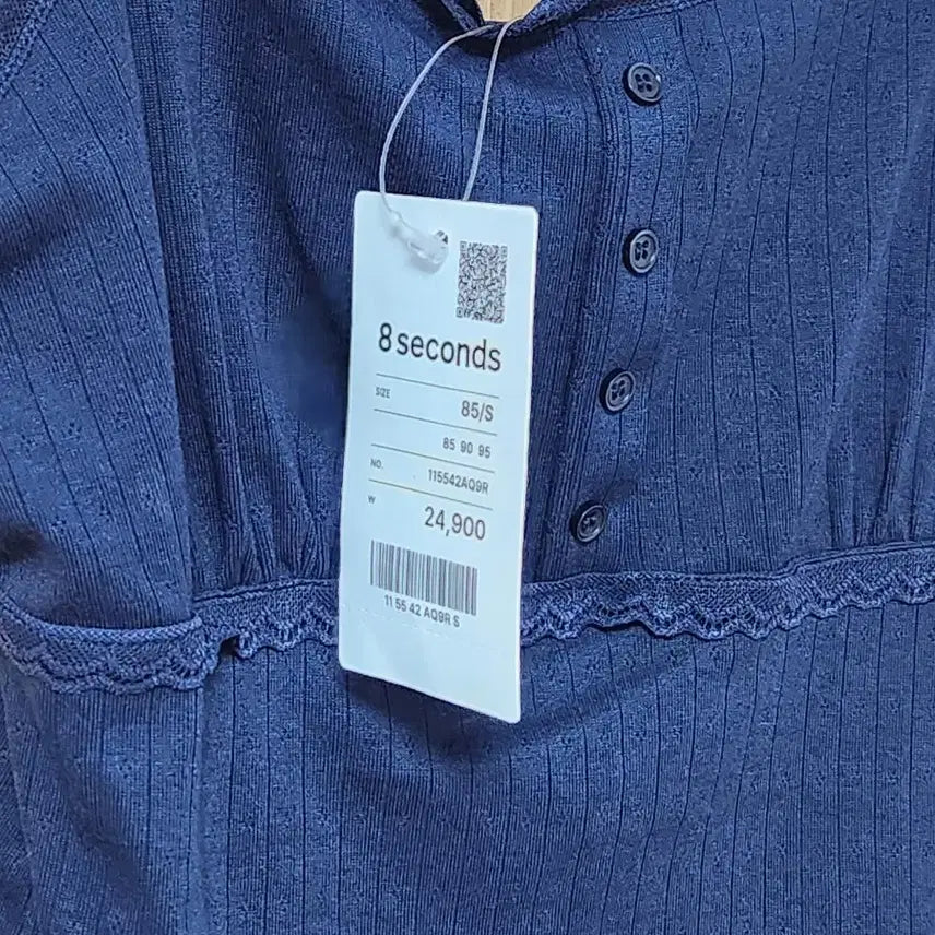 [BUNJANG] 8 Seconds Lace Button Sleeveless Navy Top / (택 있음) 에잇세컨즈 레이스 버튼 슬리브리스 네이비 s
