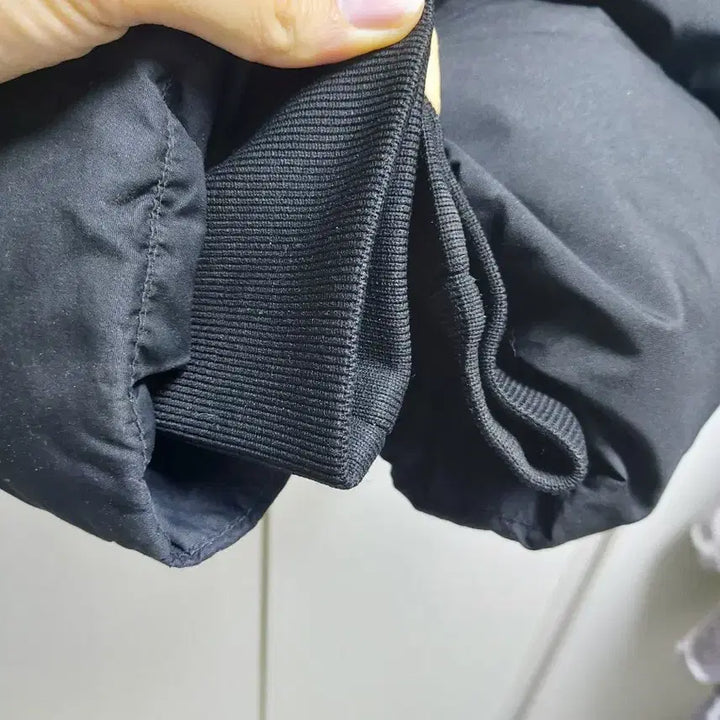[BUNJANG] Lacoste Black Padded Jumper / 라코스테 블랙 패딩 점퍼