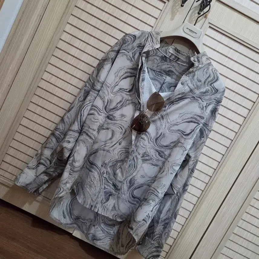 [SOLD OUT] BOWEN 보웬 블라우스
