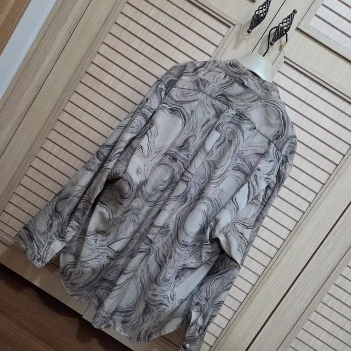 [SOLD OUT] BOWEN 보웬 블라우스