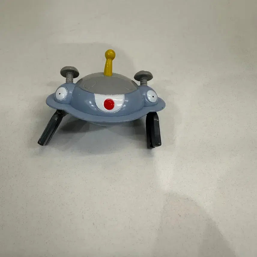 [BUNJANG] Zapdos Pokemon Moncolle Figure (Damaged) / 자포코일 몬코레(파손)(택포)