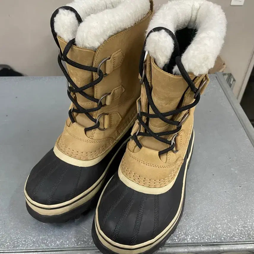 [BUNJANG] Sorel Caribou Boots 235 / 소렐 카리부 부츠 235 (gr-4519)
