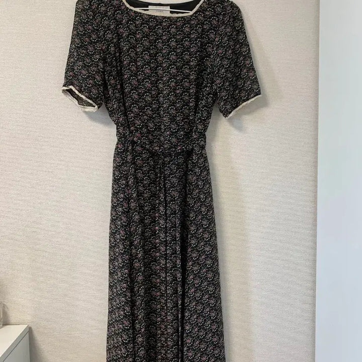 [BUNJANG] 봄/여름 쉬폰원피스 정리 개당 7000원 / 봄/여름 쉬폰원피스 정리 개당 7000원