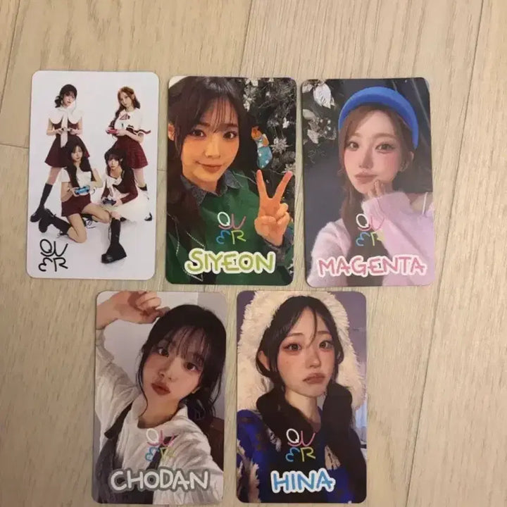 [BUNJANG] QWER Photocard Bundle Set / QWER 플스 포토카드 (5장 일괄)