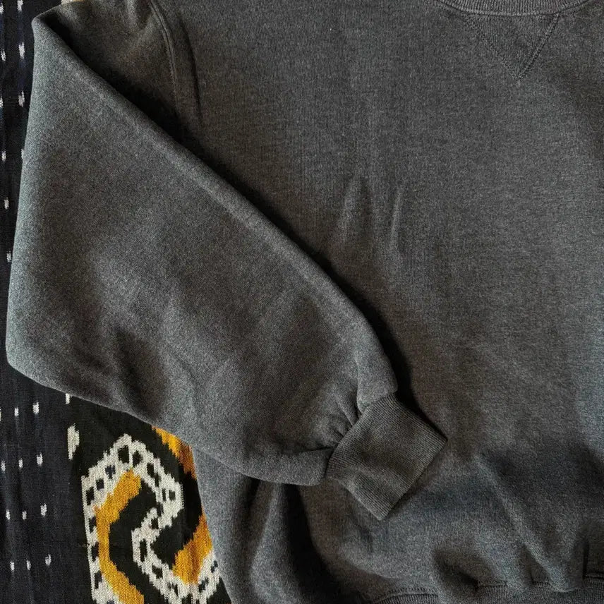 [BUNJANG] Russell Athletic Dark Gray Sweatshirt / USA 러셀 스웻셔츠 M 다크그레이