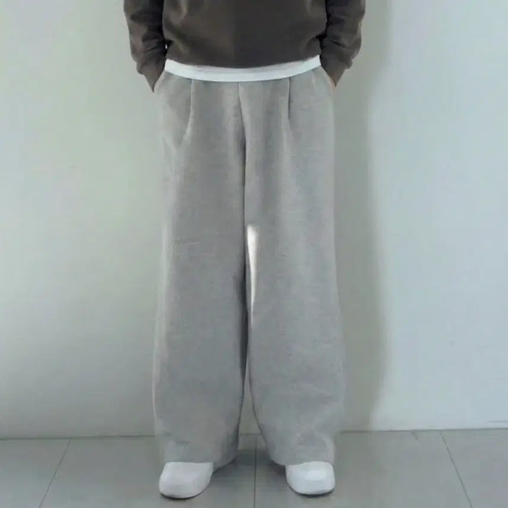 [BUNJANG] Unisex Wide Balloon Training Sweatpants / (새상품)남자 와이드 벌룬 운동 헬스 트레이닝 츄리닝 스웻 통 바지 팬츠