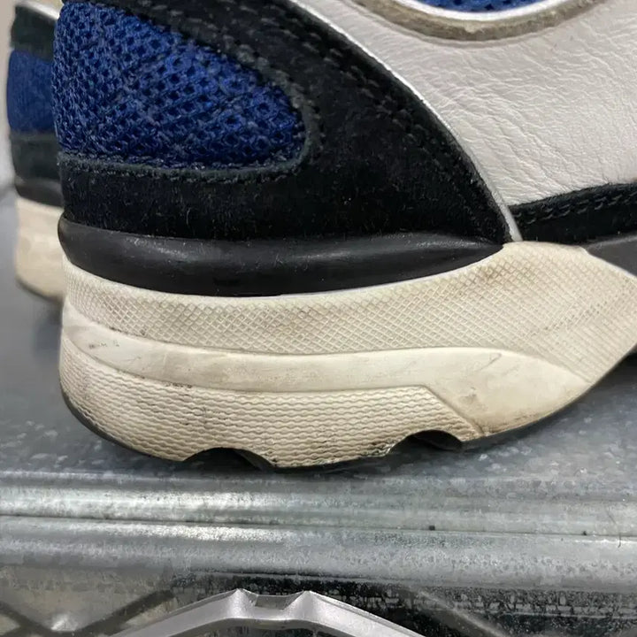 [BUNJANG] Chanel Cruise Sneakers 36 / 샤넬 크루즈 스니커즈 36 (gr-4532)