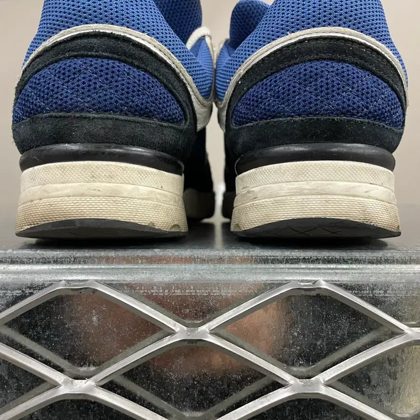 [BUNJANG] Chanel Cruise Sneakers 36 / 샤넬 크루즈 스니커즈 36 (gr-4532)