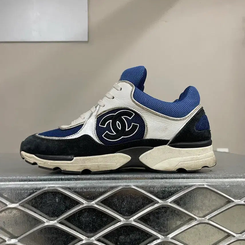 [BUNJANG] Chanel Cruise Sneakers 36 / 샤넬 크루즈 스니커즈 36 (gr-4532)