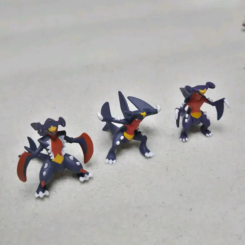 [BUNJANG] Pokemon Garchomp Mega Evolution Set Figure / 포켓몬 피규어 스트랩 가챠 한카리아스 메가진화세트