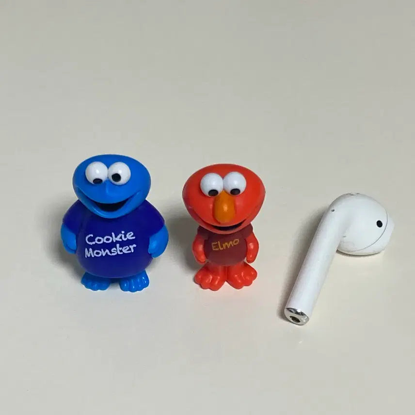 [BUNJANG] Elmo &amp; Cookie Monster Mini Figures Bundle Set / 엘모, 쿠키몬스터 미니 피규어 일괄