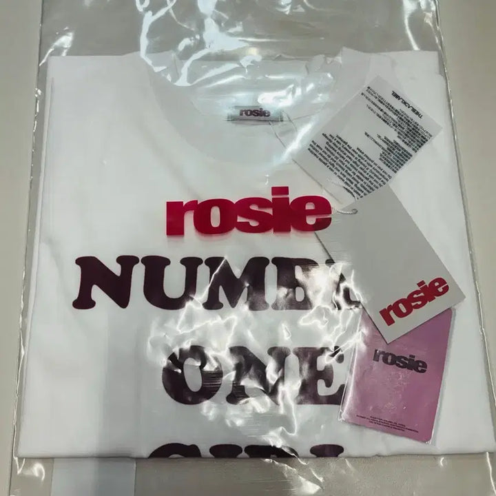 [SOLD OUT] [미개봉] 로제 rosie 팝업 넘버원걸 티셔츠/포카-앵콜팝업인부산