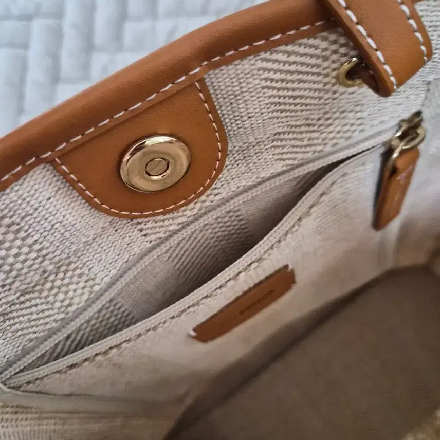 [BUNJANG] Joy Gryson Tote &amp; Cross Bag / 조이그라이슨 토트백   겸 크로스 백