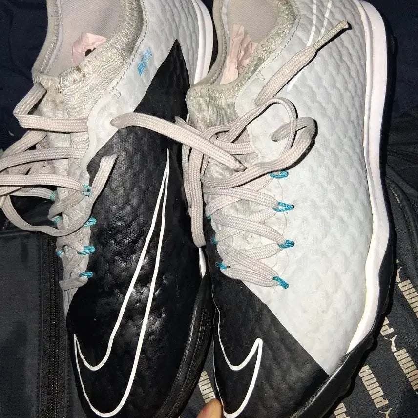 [BUNJANG] Nike Soccer Shoes 265 / 나이키축구화 풋살화255-260 265