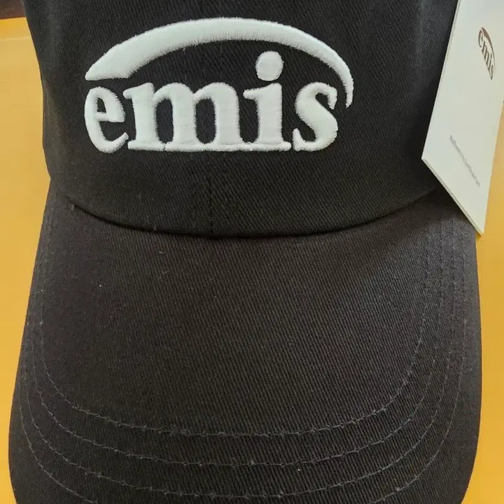 [SOLD OUT] emis 에미스 블랙 볼캡