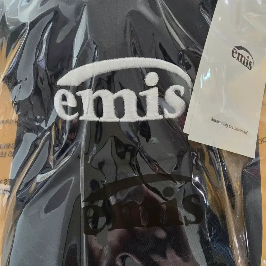 [SOLD OUT] emis 에미스 블랙 볼캡