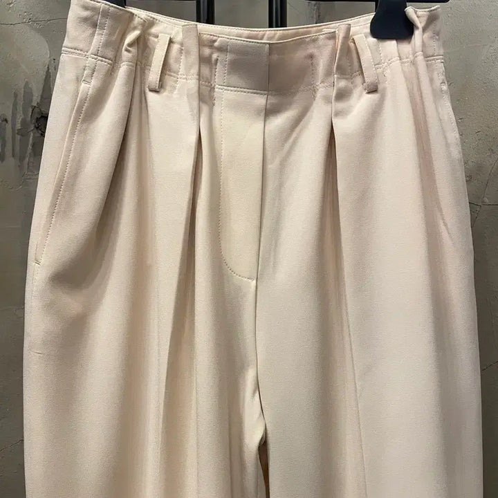 [SOLD OUT] 시스템 폴리 스판 원턱 허리밴딩 슬렉스 27