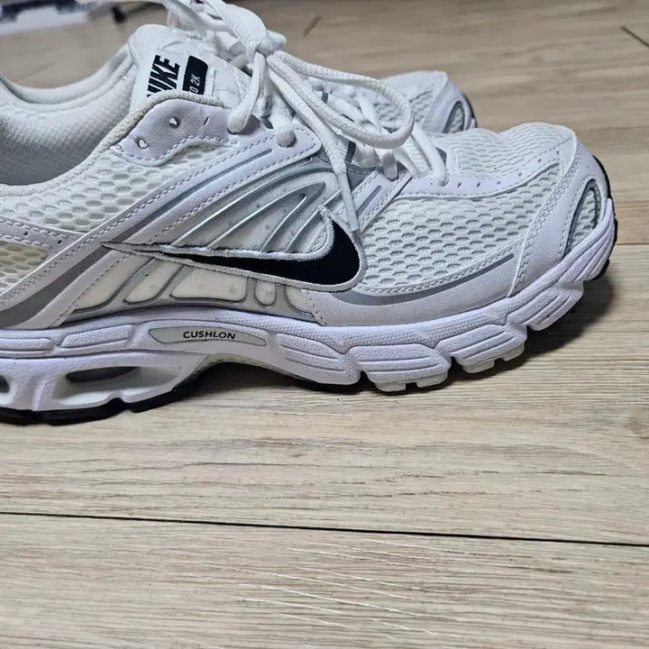 [BUNJANG] Nike Air Max Moto 2K Sneakers / 나이키 에어맥스모토 2K