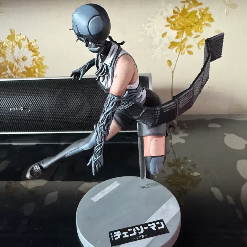 [BUNJANG] Chain saw Man Re-painted Figure / 체인소맨 레제편 밤 피규어 리페인트 제일복권 b상