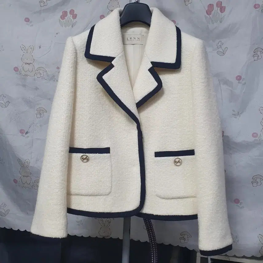 [SOLD OUT] LYNN  린    2022년  트위드  숏  자켓