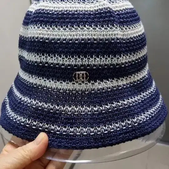 [SOLD OUT] 새제품 닥스 라탄 버킷햇 스트라이프 (네이비/화이트)