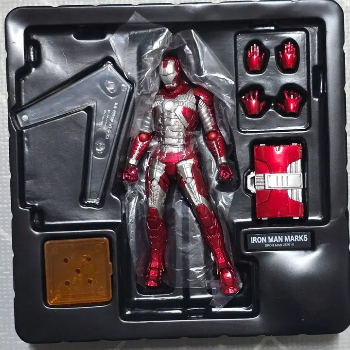[BUNJANG] Kaiyodo Revoltech Iron Man Series Bundle Set / (덤추가)카이요도 아이언맨 리볼텍시리즈+마크5 레이싱수트,헤드