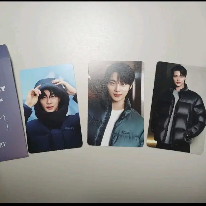 [SOLD OUT] 변우석(미개봉)디스커버리AR포카B타입