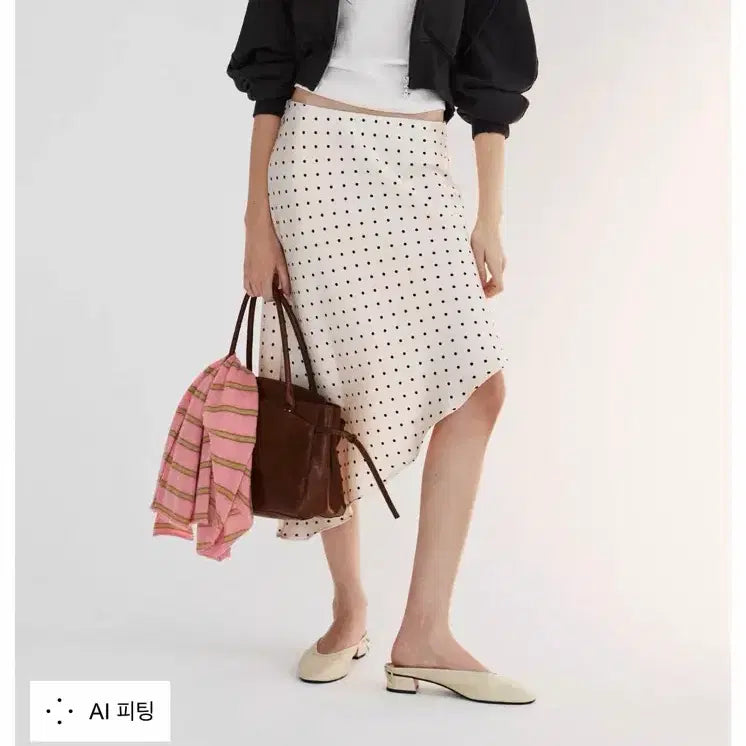 [SOLD OUT] 자라 도트패턴 새틴 언밸런스 스커트