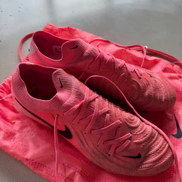 [BUNJANG] Nike Phantom GX2 Elite FG Sunset Pulse (275mm) / 나이키 팬텀gx2 엘리트 fg 선셋 펄스 275