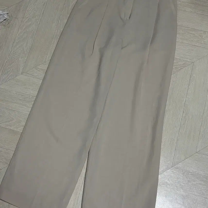 [SOLD OUT] 올리브데올리브 베이지 와이드 슬랙스 55 새제품