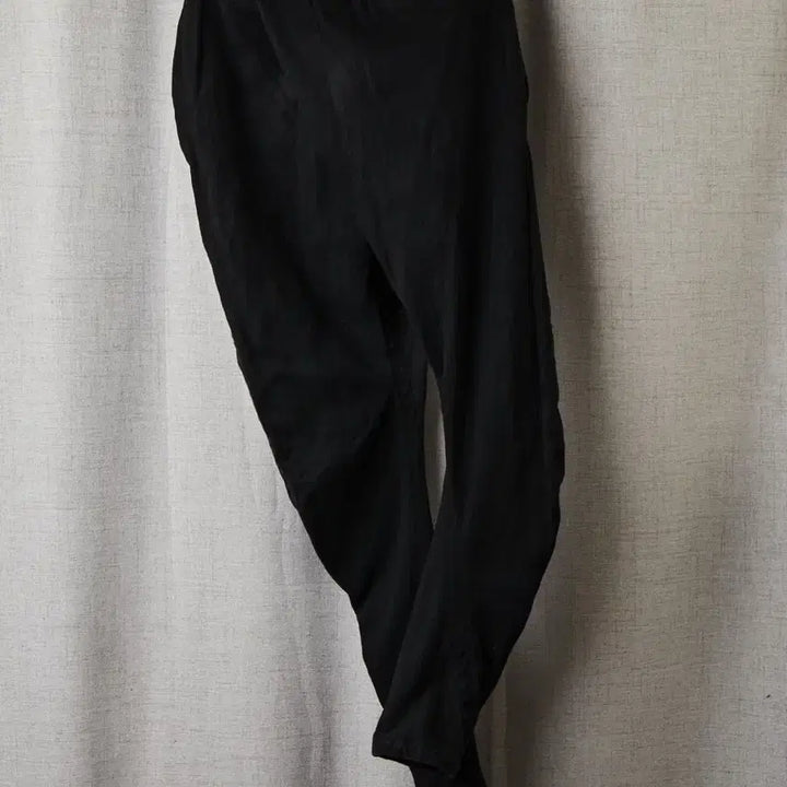 [BUNJANG] Julius FW 2013 Asymmetrical Drape Pants / Julius FW 2013 비대칭 드래이프 팬츠