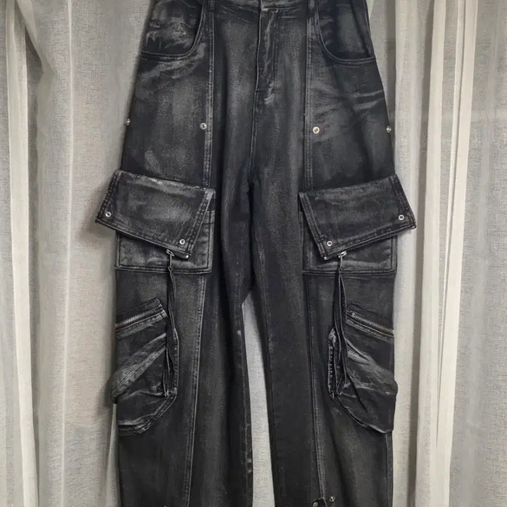 [SOLD OUT] DNSR 투페이스 멀티 카고 데님 팬츠 블랙