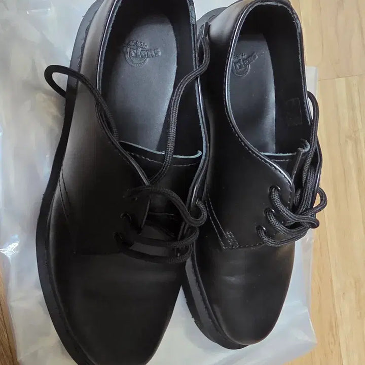 [SOLD OUT] 닥터마틴1461모노 260