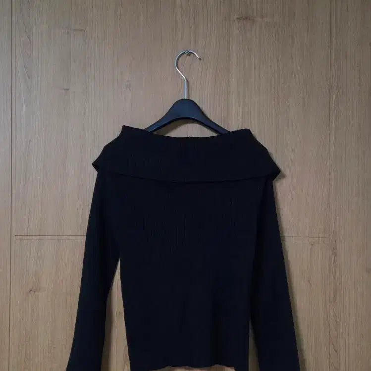 [BUNJANG] Zero Street Cape Off-Shoulder Knit Top / 제로스트릿 케이프 오프숄더 니트