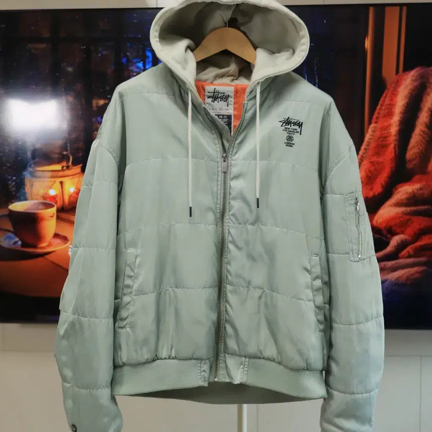 [SOLD OUT] 이 색감 하나로 끝나는 스투시 패딩 XL 여유핏